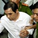 Huỳnh Ngọc Sỹ bị đưa ra phiên tòa sơ thẩm hôm 11 tháng 3, 2009. (Hình: AFP/Getty Images)