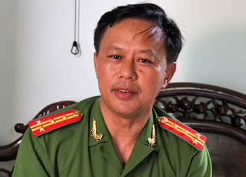 Đại tá Lê Huy Sáu: "Phạm nhân Vũ được ưu ái hơn người khác". Ảnh: Nguyễn Hưng.