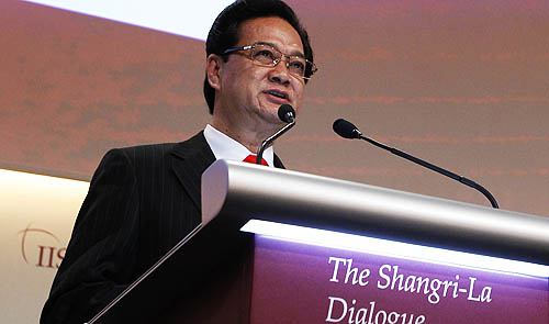 Vietnam's Prime Minister Nguyen Tan Dung gives the keynote address at the IISS Asia Security Summit in Singapore