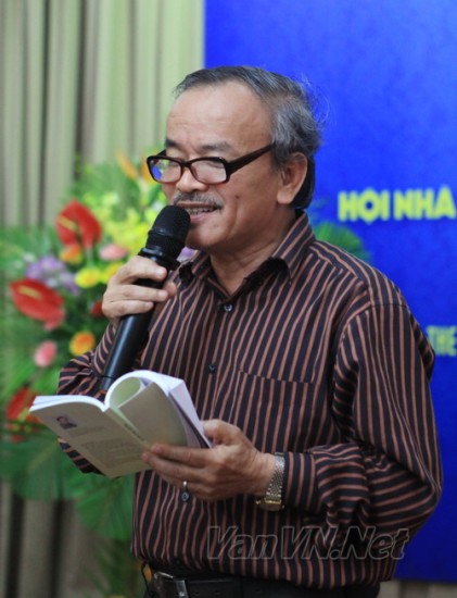 Nhà thơ Nguyễn Hoàng Sơn