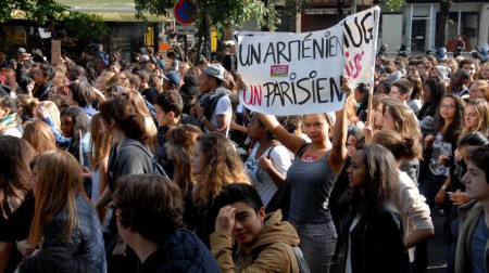 Việctrục xuất học sinh Léonarda Dibrani gây ra làn sóng đình công