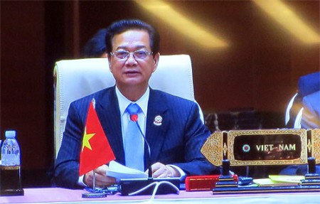Thủ tướng Nguyễn Tuấn Dũng phát biểu tại Hội nghị cấp cao ASEAN
