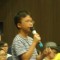 Em Vũ Thạch Tường Minh phát biểu trong buổi hội thảo ra mắt sách Văn và Tiếng Việt lớp 6 của nhóm Cánh Buồm tại Hà Nội hôm 12/8. (Ảnh chụp từ clip trên youTube).