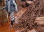 Bùn đỏ độc hại tràn ngập nhiều thành phố ở Hungary